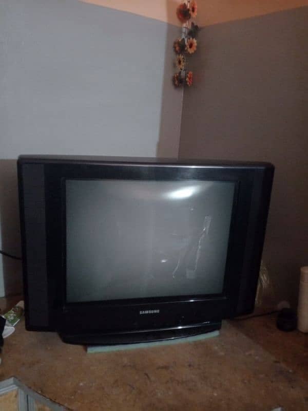 Samsung TV for sale. 1