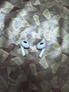 I am selling original apple 3rd generation airpods without case!!