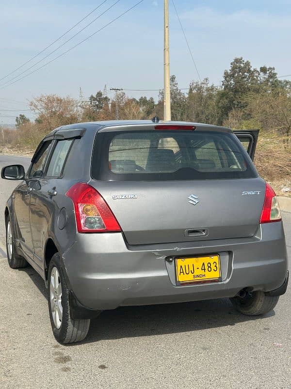 Suzuki Swift 2010 3