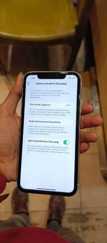 iphone 11 64gb  non pta hai 0