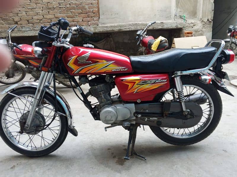 Honda CG125 3