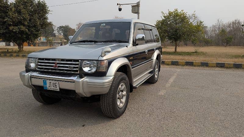 Mitsubishi Pajero 1996 1