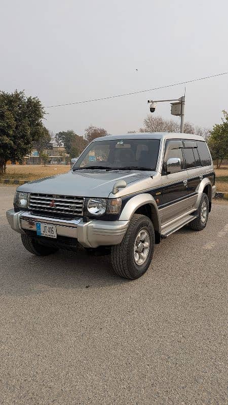 Mitsubishi Pajero 1996 2