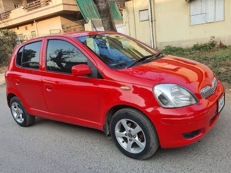 Toyota Vitz 2003 3