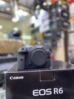 Canon Eos R6 Body Only