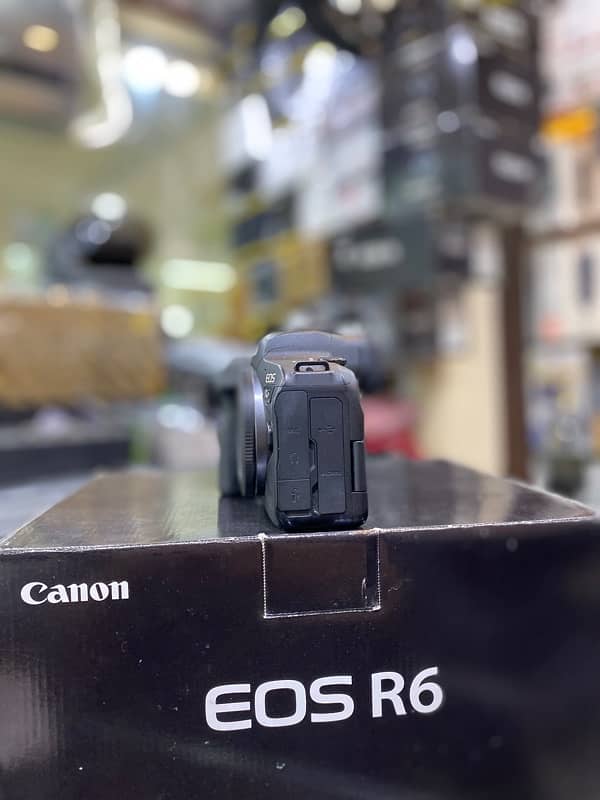 Canon Eos R6 Body Only 1