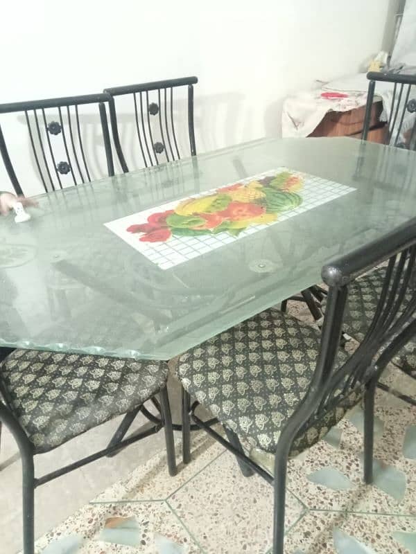 rode dining table 0