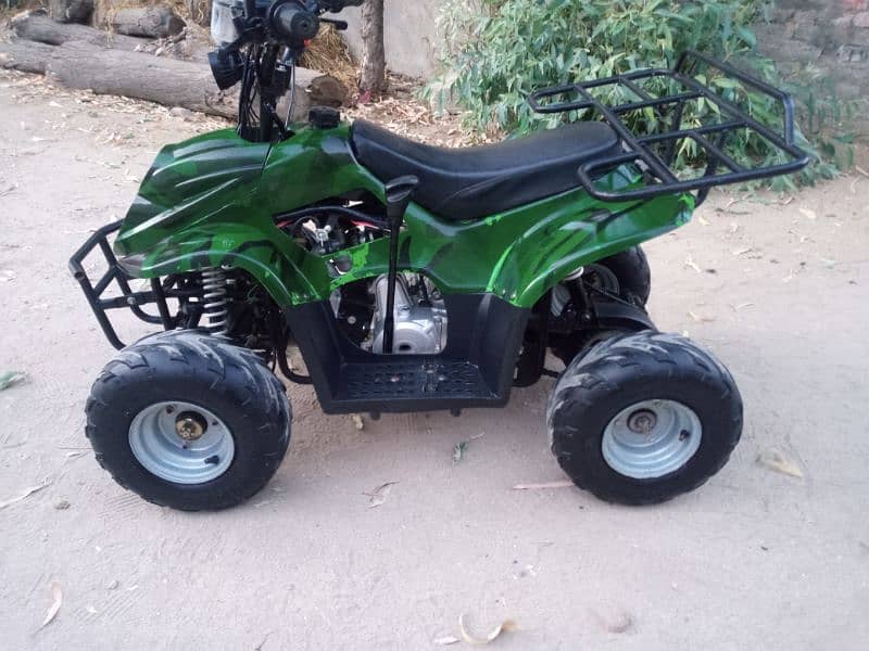 4wheel bike ha self start ha new condition ma ha 7