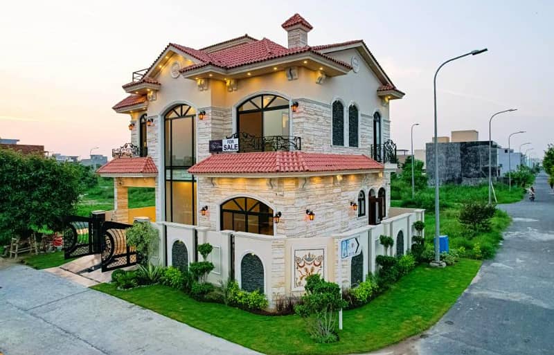 05 Marla Brand New Beautiful Luxury House Available For Buy in DHA 9 Town, C Block Lahore Cantt 2