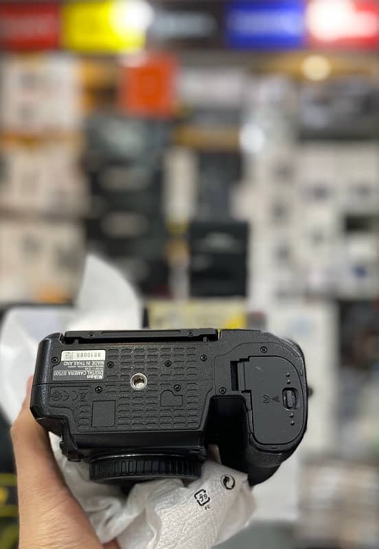 Nikon D7500 Body Only 5