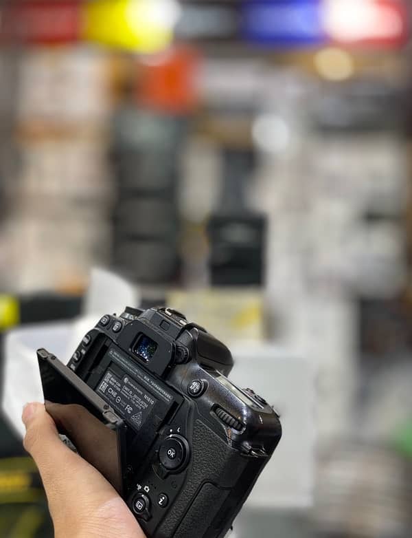 Nikon D7500 Body Only 6