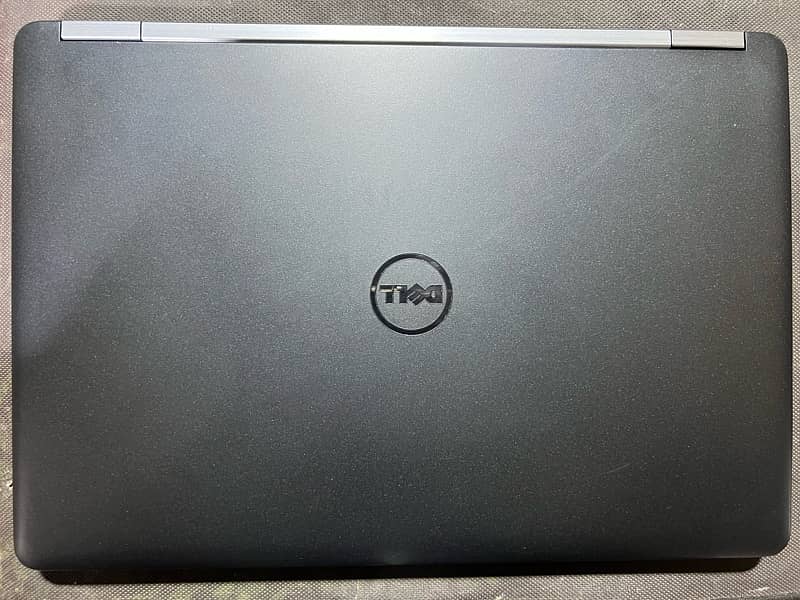 Dell Ci7 2 gb graphic 1