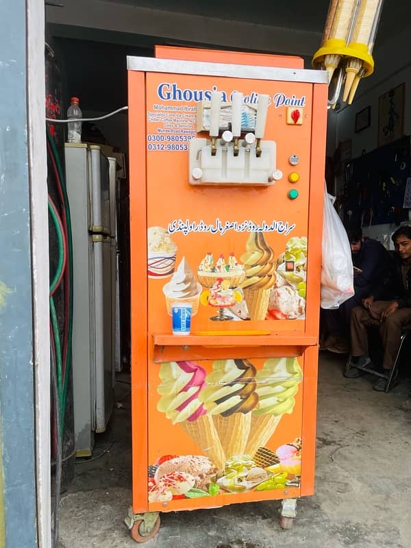 cone Icream machine for sale looking good and daily used machine 0