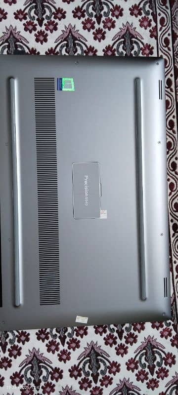 Dell precision 5540 core i9 0