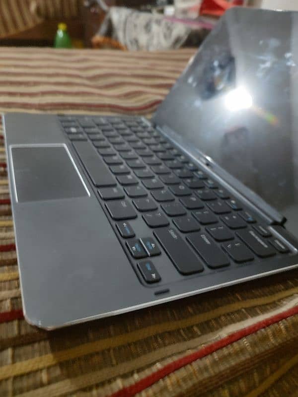 dell venue laptop ci5-4th, 8gb ram, 128 m2 ssd (exchange possible) 5