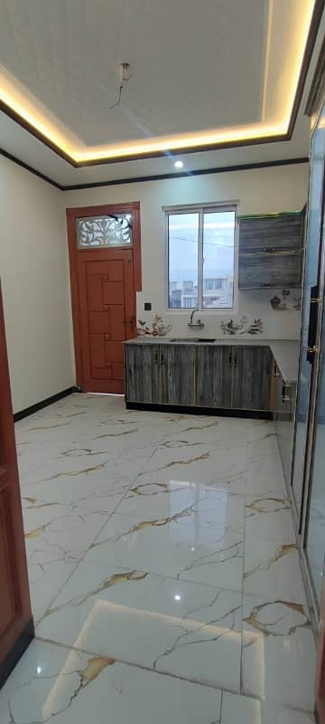 Prime Location House 5 Marla For sale In Sufiyan Garden 12