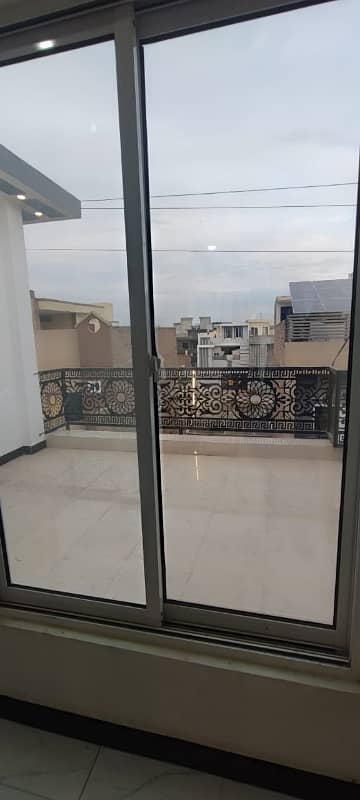 Prime Location House 5 Marla For sale In Sufiyan Garden 23