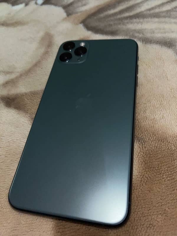 IPhone 11 Pro Max pta approved 256 gb with complete box 2