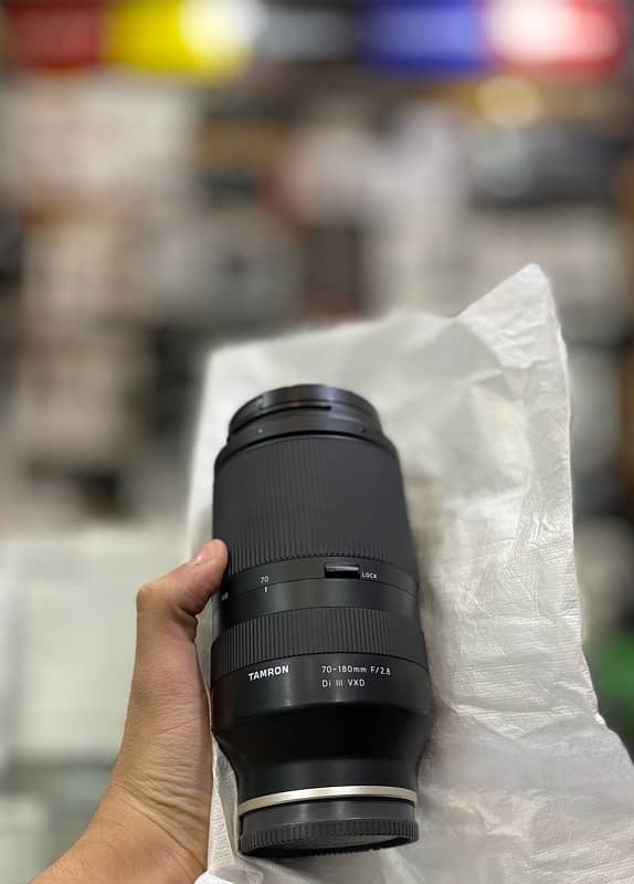 Tamron 70-180 F/2.8 Di III VXD LENS FOR SONY 4