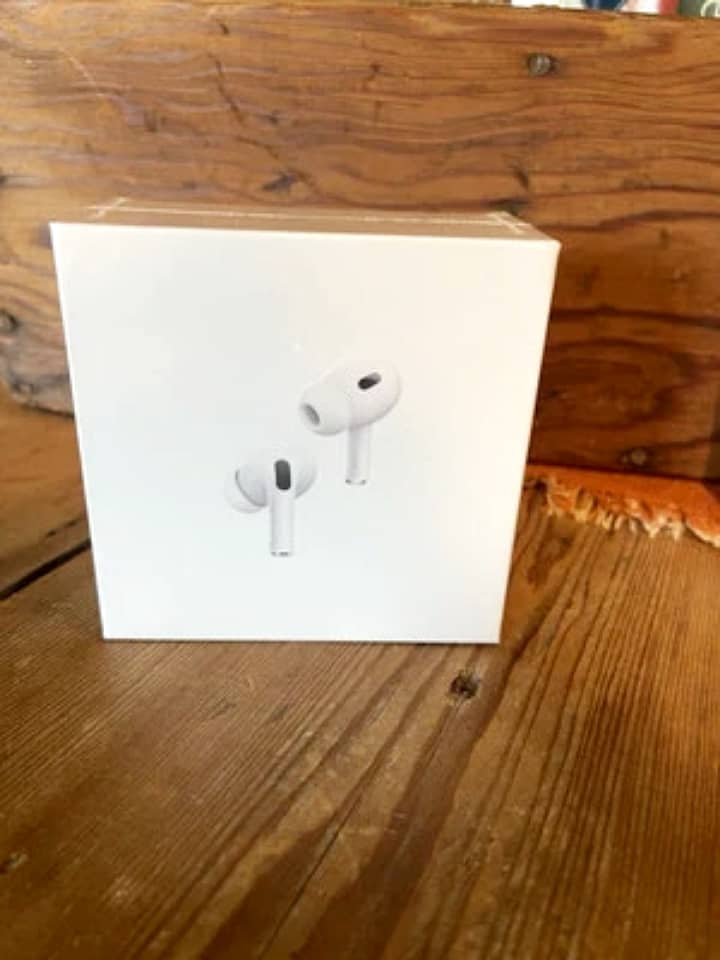 APPLE AIR PODS PRO ( 2nd GENERATION ACTIVE NOISE CANCELLATION ) WITH 5