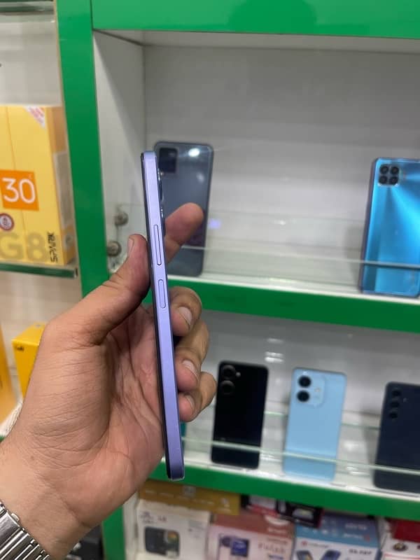 VIVO Y17s 2