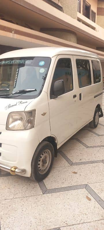 Daihatsu Hijet 2013 1