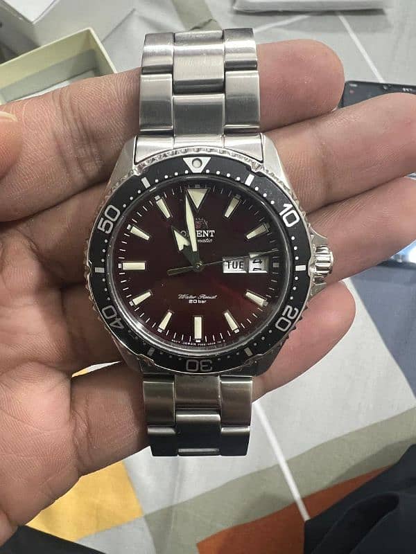 Orient Kamasu Red/Burgundy 1