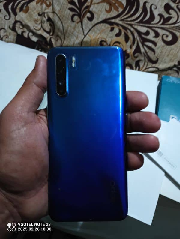 oppo reno 3 . . 8+4_128 my WhatsApp 03264203813 2