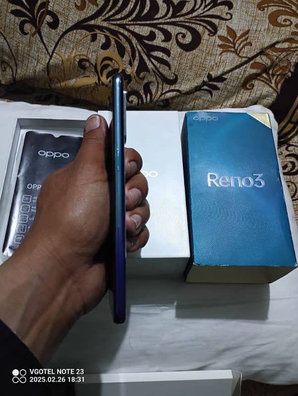 oppo reno 3 . . 8+4_128 my WhatsApp 03264203813 5