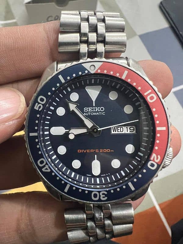 Seiko SKX009 Pepsi 5