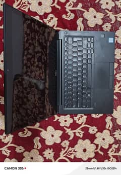 Dell Latitude 7280 i5 7gen 8/256 touch screen