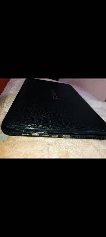 10/10 leptop Toshiba 320GB ha all ok 4