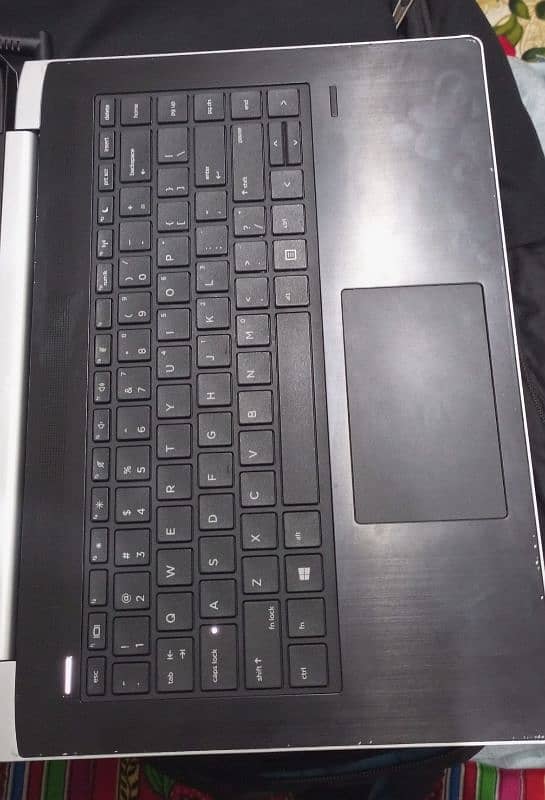 HP core i5 8th Gen Laptop HP/Dell 2