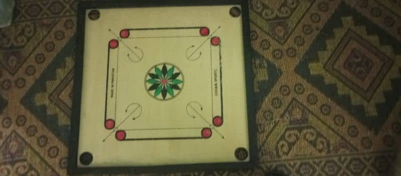 Carrom board game 0