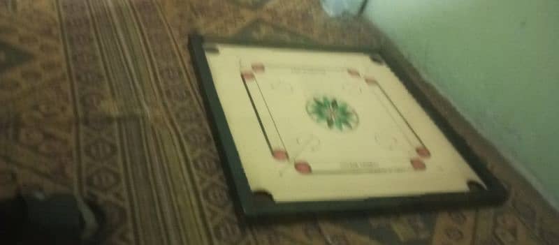 Carrom board game 7