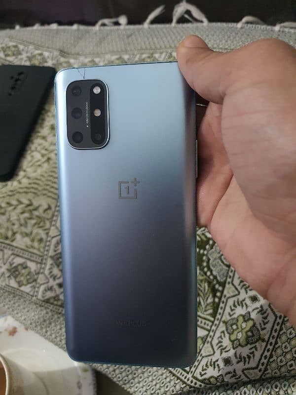 One plus 8t 2