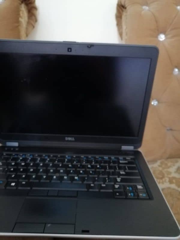 DELL LATITUDE E6440 I5 4TH 1