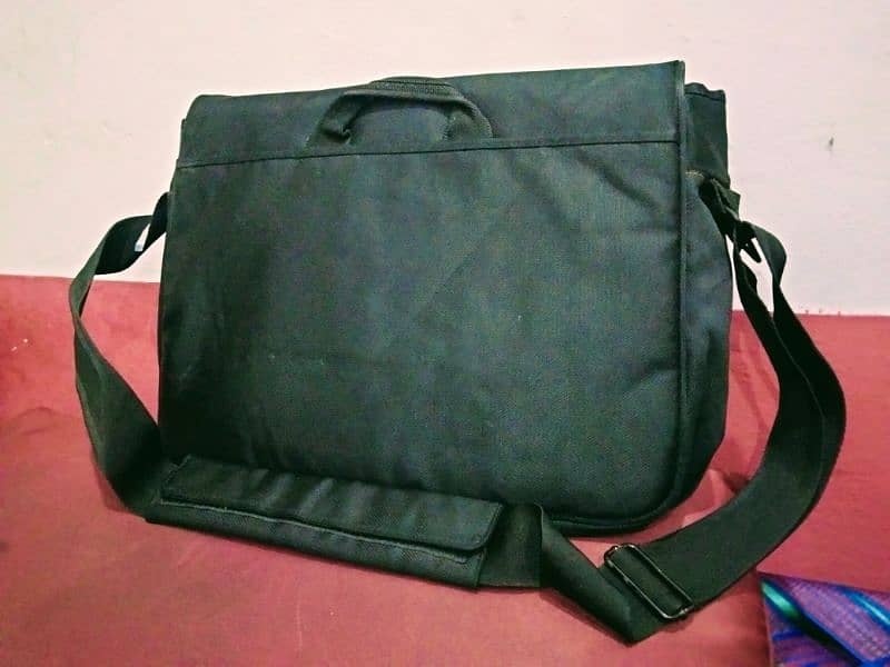 HP Original Professional Laptop Bag For Men women Both 1