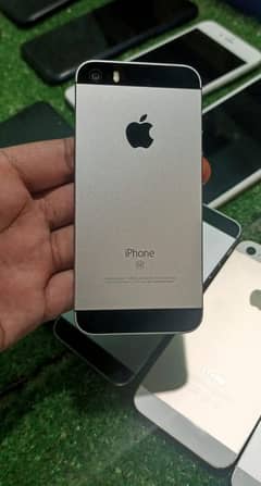 iPhone 5S 64GB my WhatsApp number 0326=7545=267