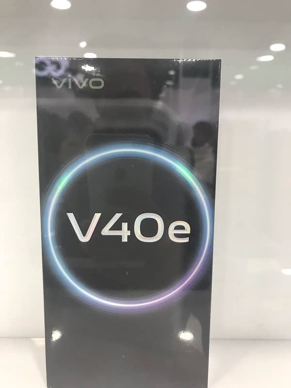 vivo v40e 8/256 1