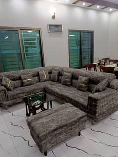 7 seater sofa available with coach