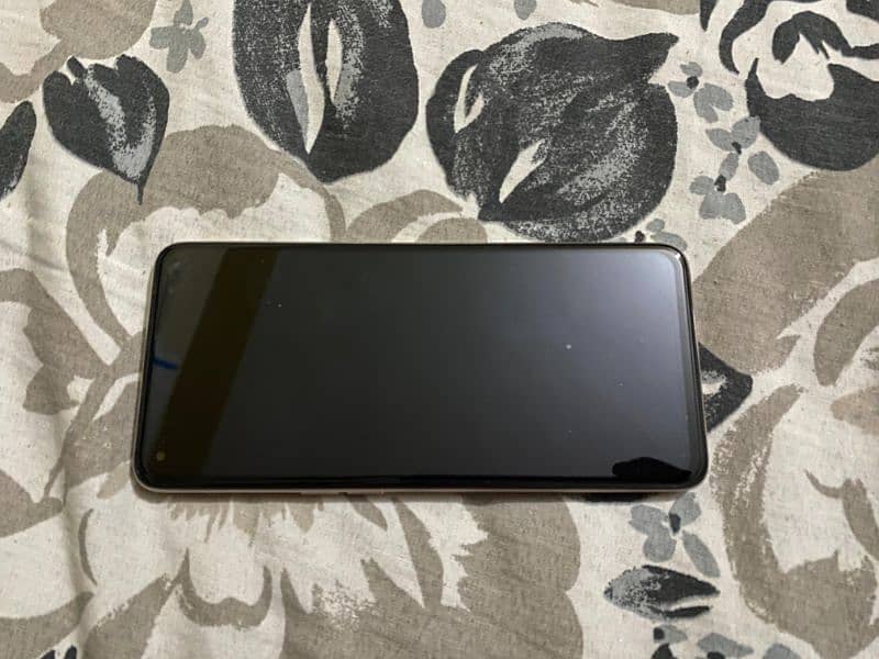 OPPO F21 PRO (8gb Ram / 128gb Storage) 2