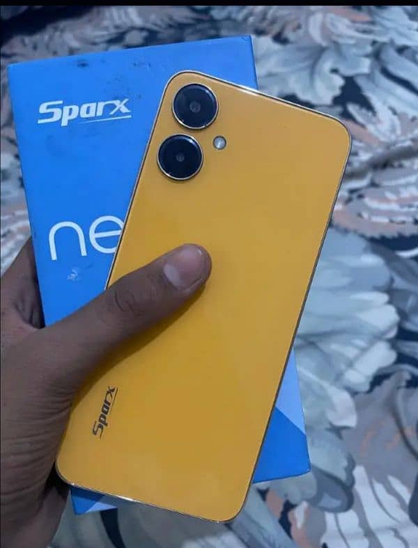 Sparx neo 7 ultra better than infinx/vivo 03284422616 0