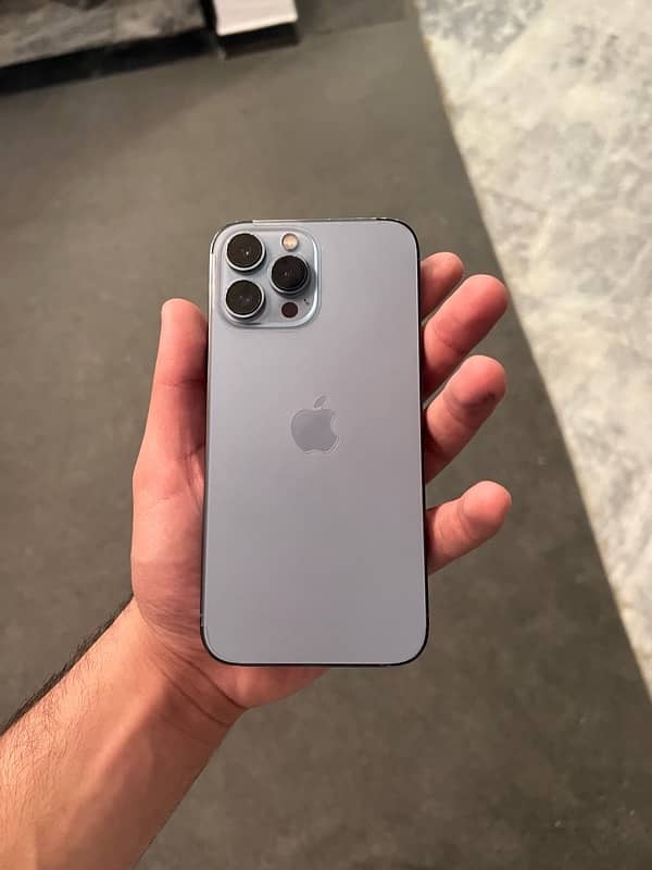 Iphone 13 Pro max sierra blue 128 GB 2