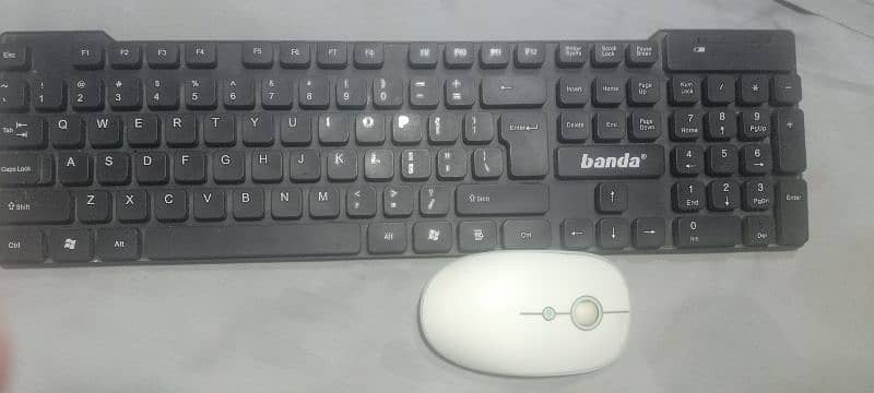 wireless mouse and keyboard 1