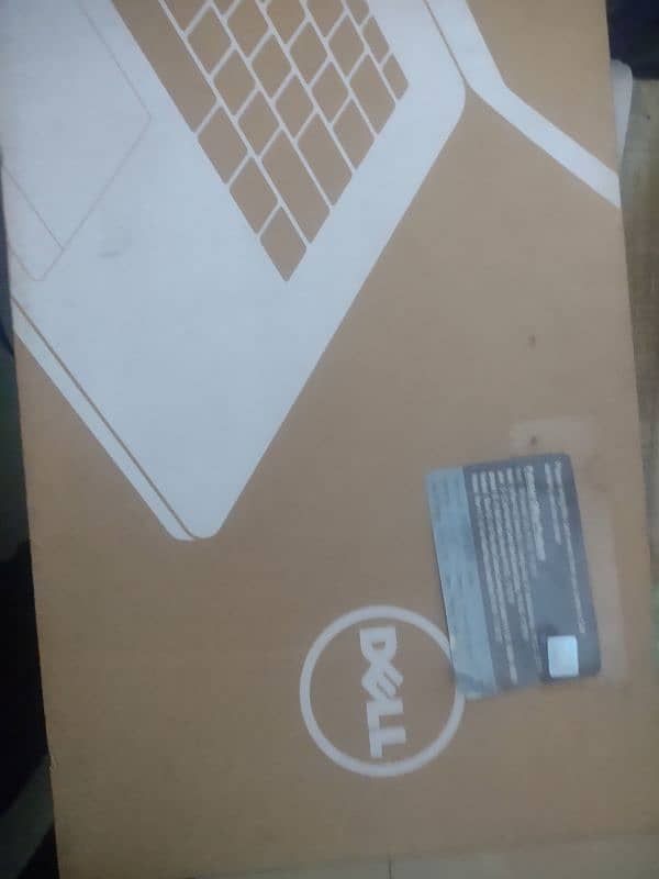 Dell Inspiron i5 4th generation 8/750 DDR 3 6