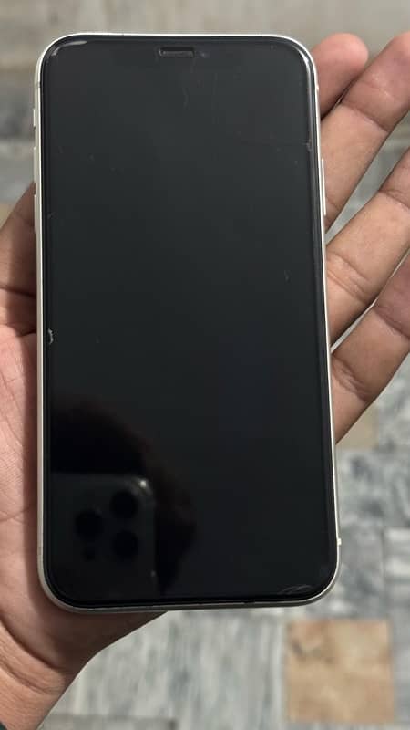 iPhone 11 PTA 128gb 1