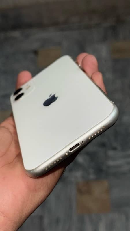 iPhone 11 PTA 128gb 2