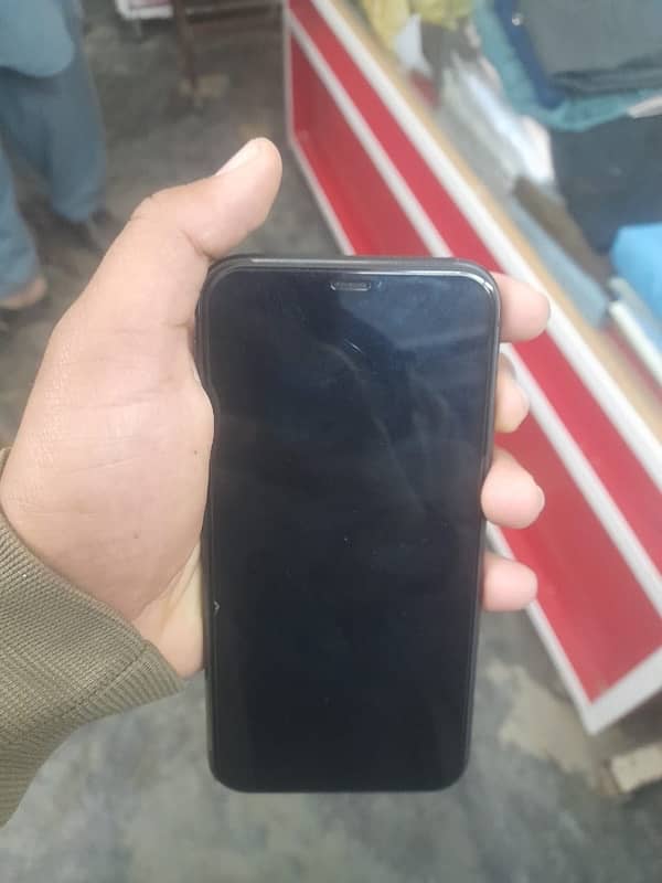 iPhone 11 non pta waterproof 1