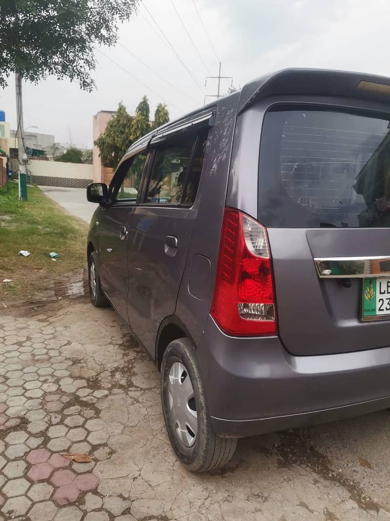 Suzuki Wagon R 2018 5